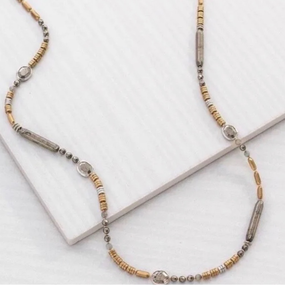 Silpada Show Your Metal Pyrite Labradorite necklace N3104